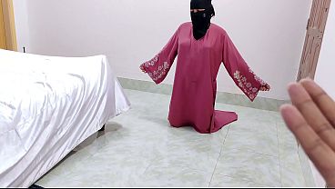 Hot desi stepmom ki maast chudai in my bedroom