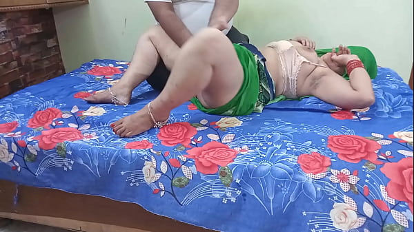 Indian desi muslim girlfriend got anal fucked by young amateur big cock boyfriend in doggy style, full hindi audio POV porn