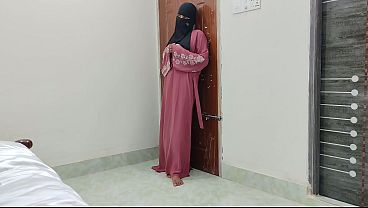 Shy Indian Hijabi girlfriend first time maast chudai