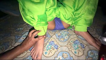 He fucked it hard right into my pussy and tore it open – punjabi porn